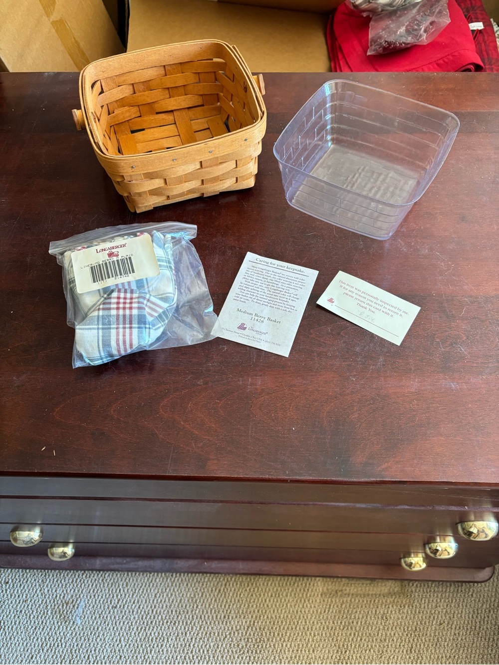 Vintage Longaberger Medium Berry Basket Combo NWT Sealed 1995 market plaid